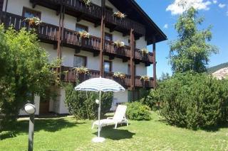 Residence Astoria La Villa  Buitenkant foto